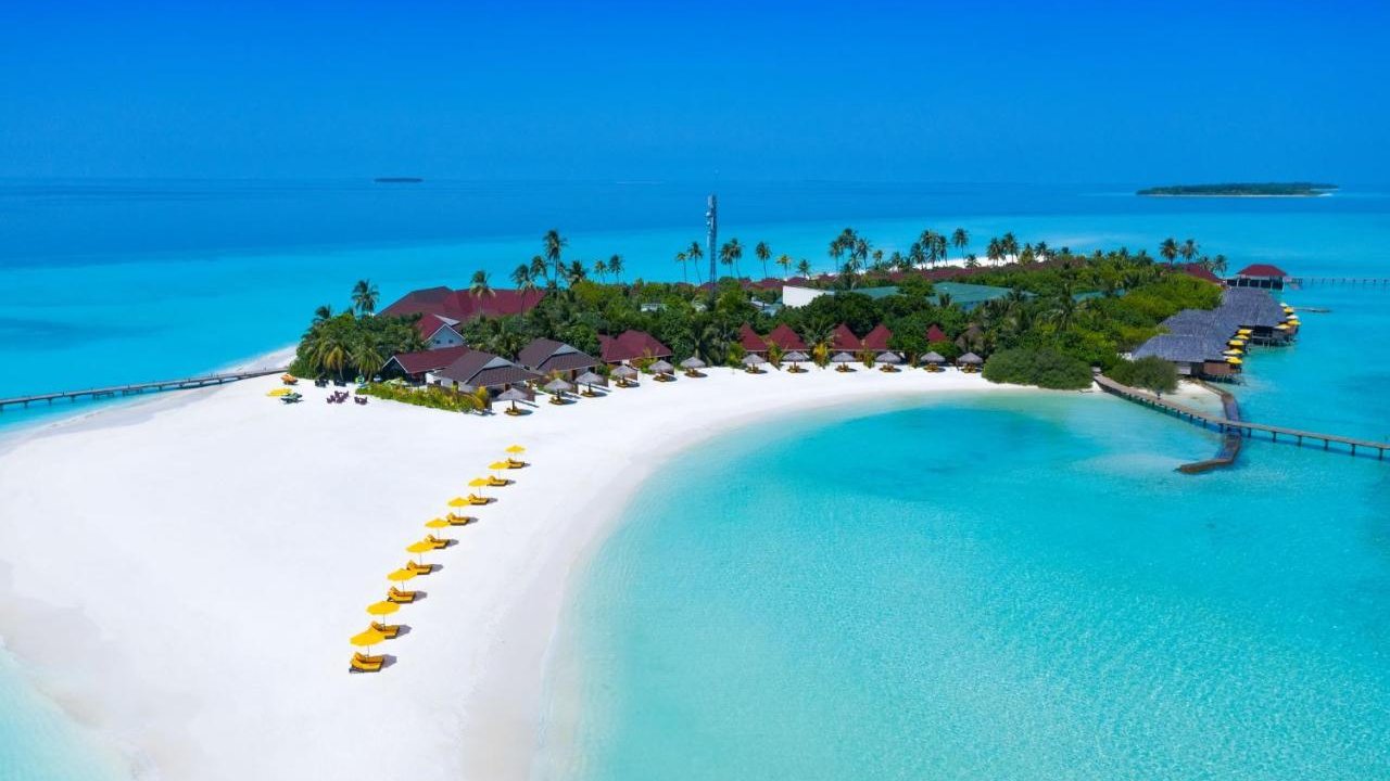Dhigufaru island. Dhigufaru Island Resort. Dhigufaru. Island Resort. Milaidhoo Island Maldives (Adults only 9+) 5* Deluxe (Baa Atoll).